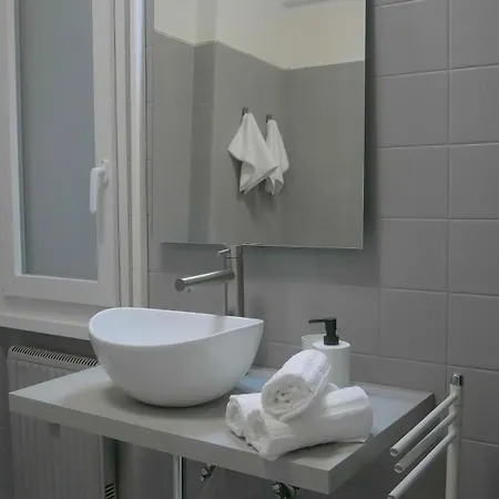 Casa Giotti X9 * Triëst